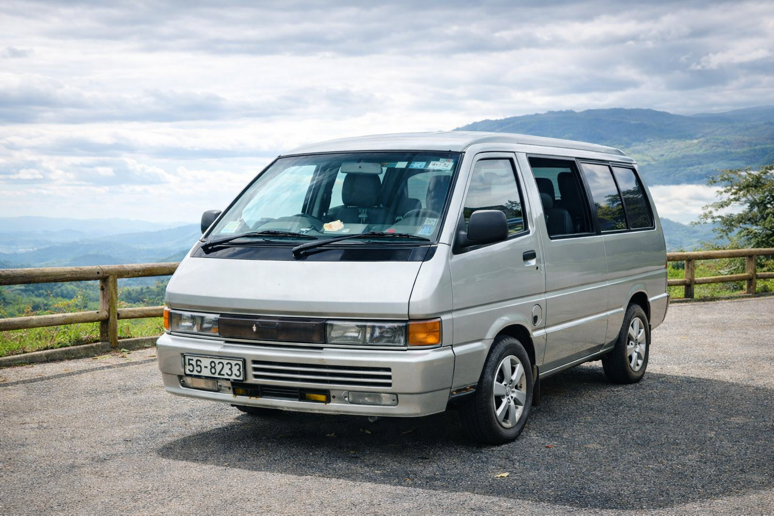 Nissan Largo
